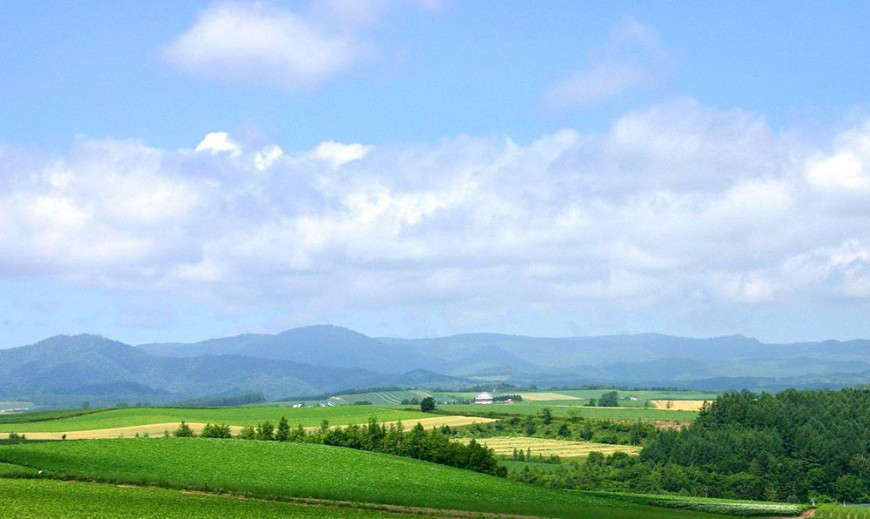 Hill and sky with nature of god JPEG file